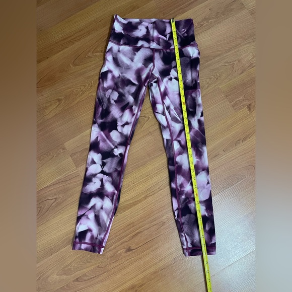 LULULEMON Wunder Under High Rise Leggings and Invigorate Bra Matching Set - Picture 10 of 10